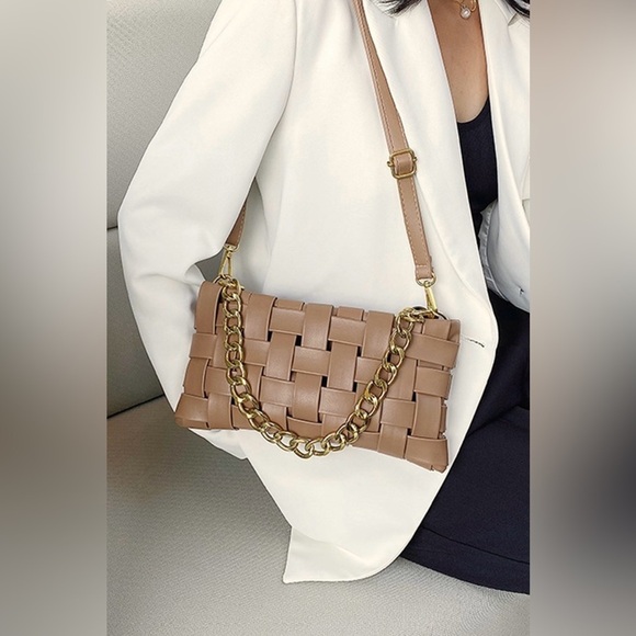 New!Tan SOFT VEGAN LEATHER WOVEN WEAVED SHOULDER BAG - Picture 1 of 6